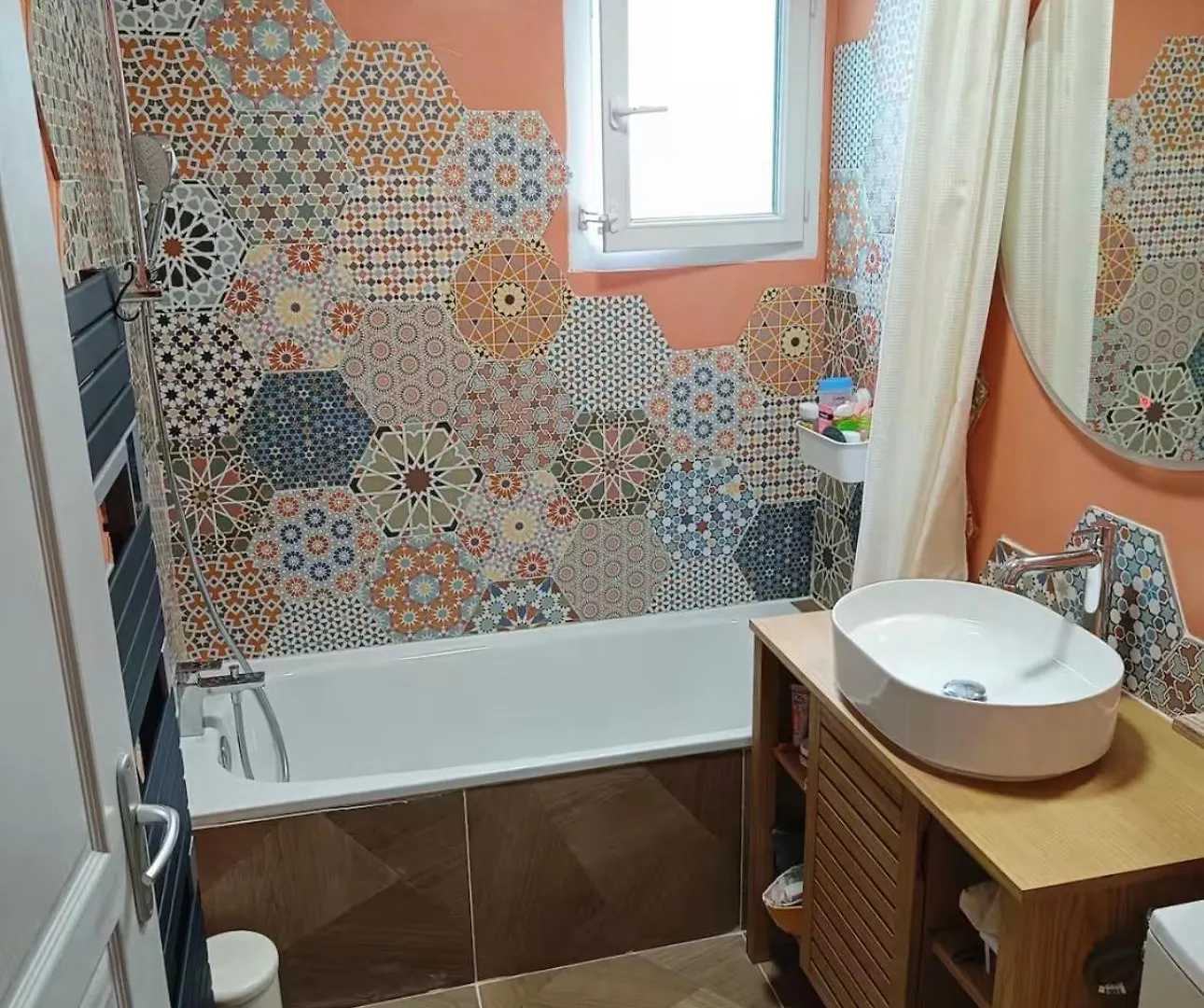 Holiday home Charmante Maison De Ville Lyon France